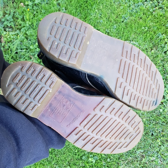 Vintage England Crocodile Dr Martens Combat Boots - Picture 8 of 8